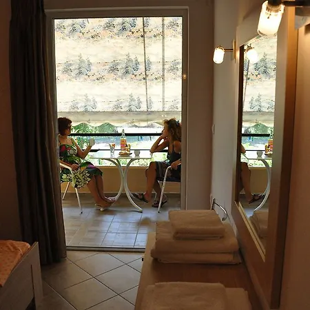 Apartment Annilena Eratini